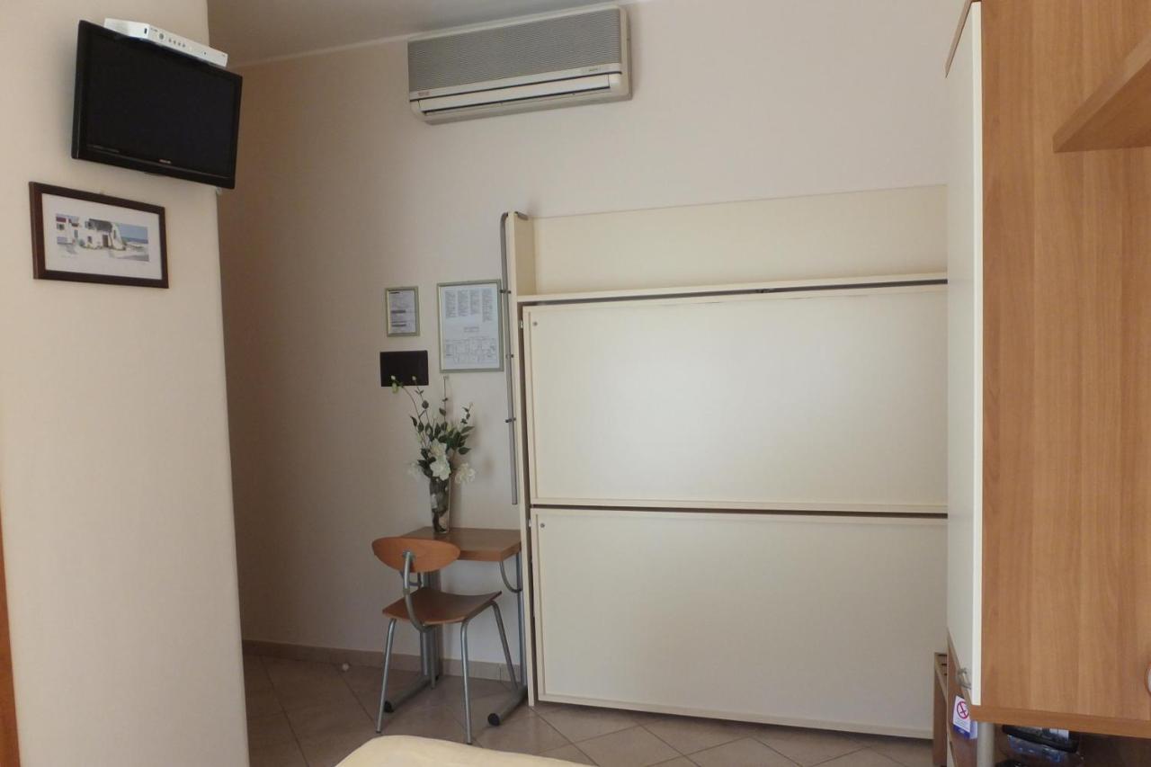 Hotel Nettuno Сотомарина Екстериор снимка