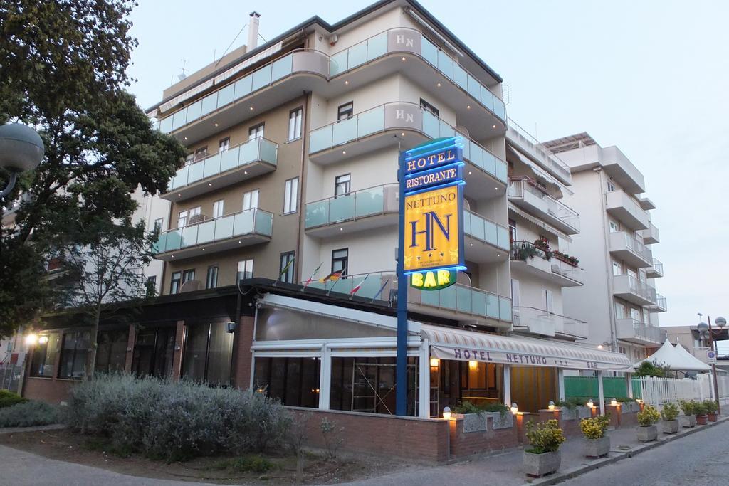 Hotel Nettuno Сотомарина Екстериор снимка